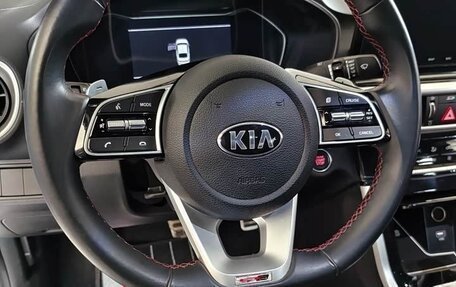KIA K3, 2022 год, 1 380 000 рублей, 16 фотография