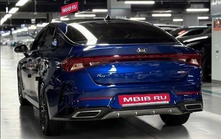 KIA K5, 2021 год, 1 800 000 рублей, 2 фотография