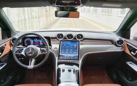 Mercedes-Benz GLC, 2024 год, 5 887 000 рублей, 4 фотография