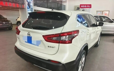 Nissan Qashqai, 2022 год, 1 825 000 рублей, 5 фотография