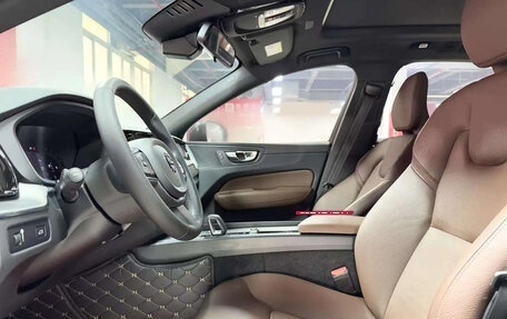Volvo XC60 II, 2022 год, 2 975 000 рублей, 3 фотография