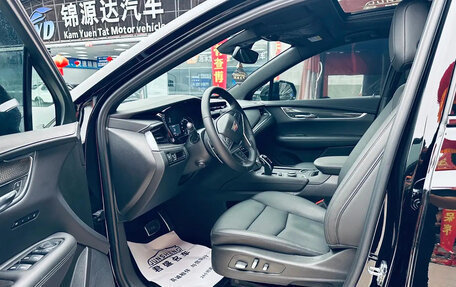 Cadillac XT5 I рестайлинг, 2024 год, 4 034 000 рублей, 3 фотография