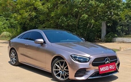 Mercedes-Benz E-Класс, 2021 год, 3 500 000 рублей, 3 фотография