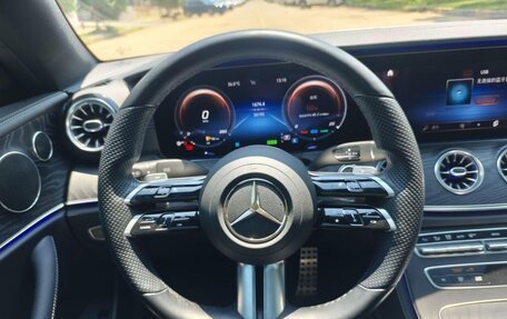 Mercedes-Benz E-Класс, 2021 год, 3 500 000 рублей, 13 фотография