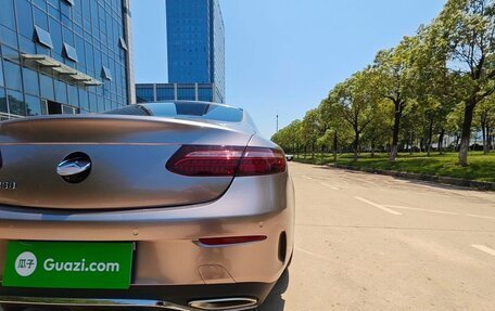 Mercedes-Benz E-Класс, 2021 год, 3 500 000 рублей, 9 фотография