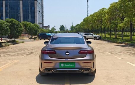Mercedes-Benz E-Класс, 2021 год, 3 500 000 рублей, 10 фотография