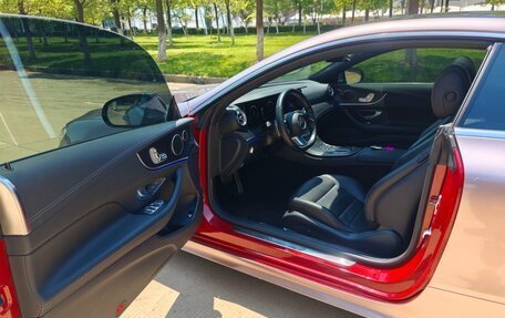 Mercedes-Benz E-Класс, 2021 год, 3 500 000 рублей, 21 фотография