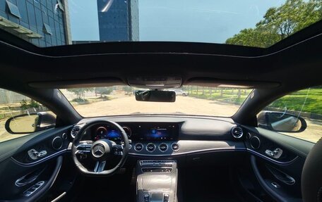 Mercedes-Benz E-Класс, 2021 год, 3 500 000 рублей, 23 фотография