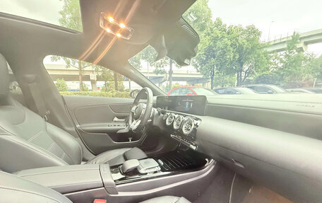 Mercedes-Benz CLA, 2024 год, 4 360 000 рублей, 3 фотография