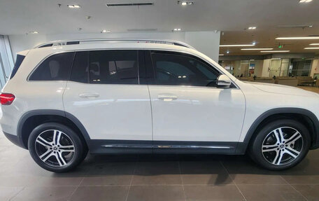 Mercedes-Benz GLB, 2022 год, 2 633 000 рублей, 2 фотография