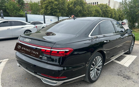 Audi A8, 2022 год, 8 010 000 рублей, 2 фотография