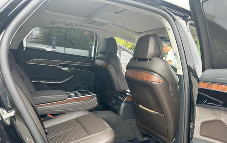 Audi A8, 2022 год, 8 010 000 рублей, 5 фотография
