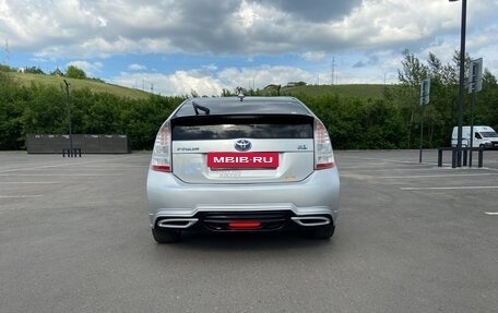 Toyota Prius, 2010 год, 1 400 000 рублей, 8 фотография