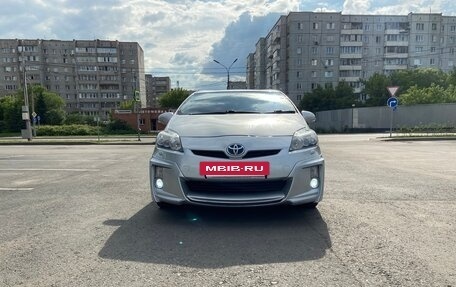Toyota Prius, 2010 год, 1 400 000 рублей, 14 фотография