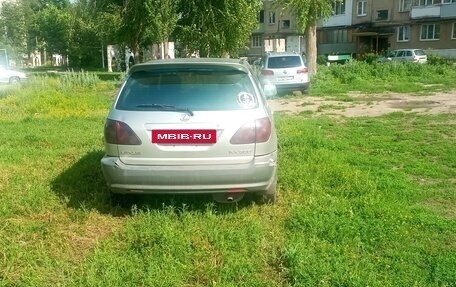 Lexus RX IV рестайлинг, 2000 год, 650 000 рублей, 10 фотография