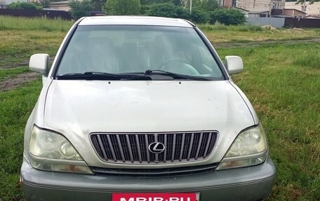 Lexus RX IV рестайлинг, 2000 год, 650 000 рублей, 8 фотография