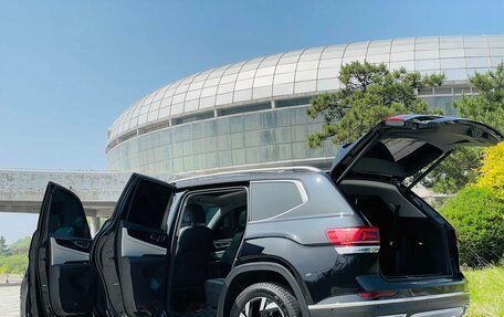 Volkswagen Teramont I, 2021 год, 2 870 000 рублей, 9 фотография