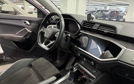 Audi Q3, 2021 год, 1 972 000 рублей, 11 фотография