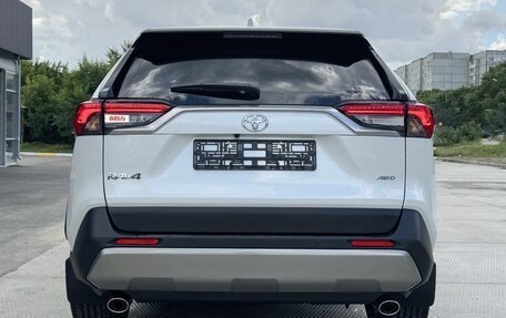 Toyota RAV4, 2025 год, 5 300 000 рублей, 6 фотография