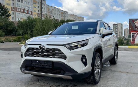Toyota RAV4, 2025 год, 5 300 000 рублей, 2 фотография