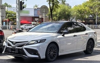 Toyota Camry, 2022 год, 2 130 000 рублей, 1 фотография