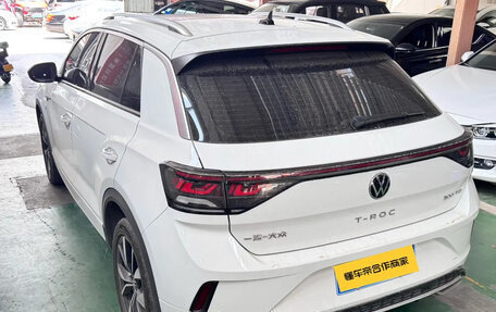 Volkswagen T-Roc I, 2024 год, 2 178 000 рублей, 2 фотография
