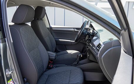 Volkswagen Polo VI (EU Market), 2021 год, 1 920 000 рублей, 8 фотография