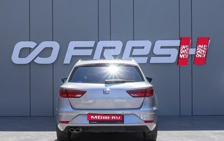 SEAT Leon III, 2020 год, 2 420 000 рублей, 4 фотография