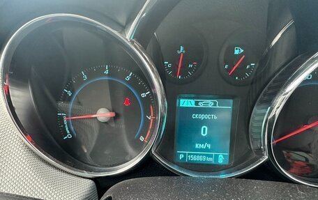 Chevrolet Cruze II, 2013 год, 890 000 рублей, 9 фотография
