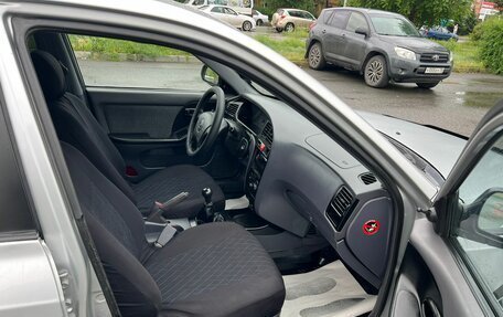 Hyundai Elantra III, 2002 год, 499 999 рублей, 11 фотография