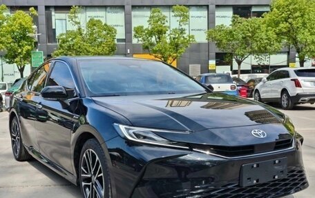 Toyota Camry, 2024 год, 2 930 000 рублей, 9 фотография