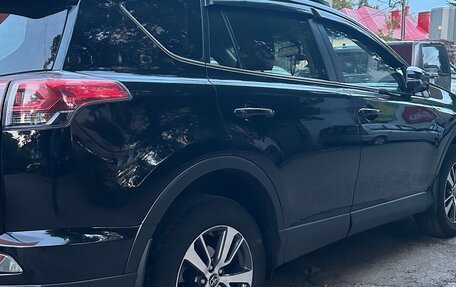 Toyota RAV4, 2017 год, 2 249 000 рублей, 4 фотография