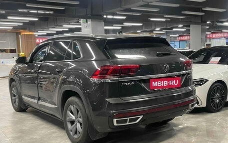 Volkswagen Teramont I, 2022 год, 3 096 000 рублей, 2 фотография