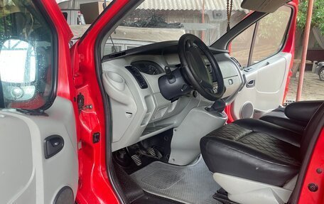 Renault Trafic, 2007 год, 1 350 000 рублей, 10 фотография