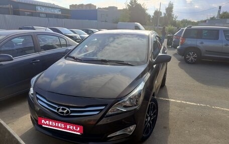 Hyundai Solaris II рестайлинг, 2014 год, 1 049 000 рублей, 9 фотография