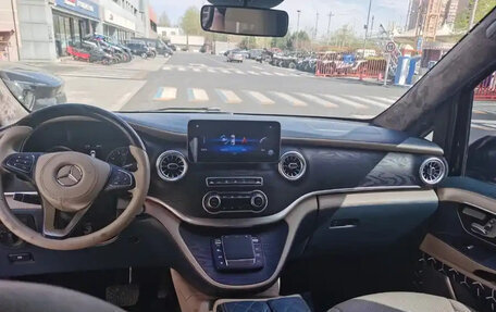 Mercedes-Benz Vito, 2021 год, 3 120 000 рублей, 6 фотография