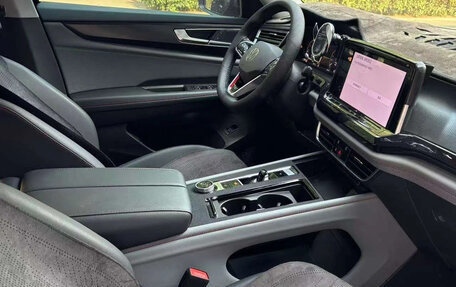 Volkswagen Teramont I, 2024 год, 4 224 000 рублей, 3 фотография