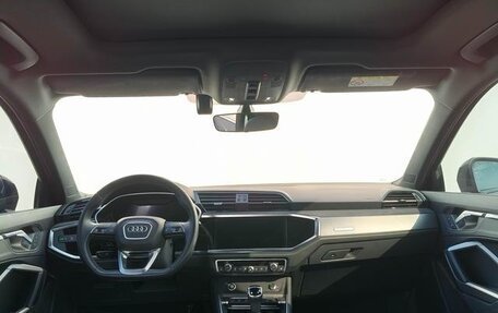 Audi Q3, 2022 год, 2 400 009 рублей, 10 фотография