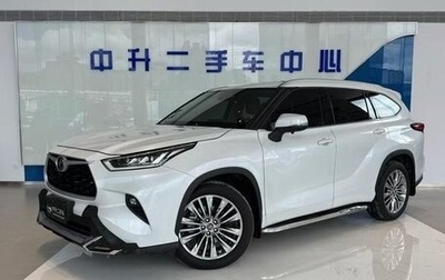 Toyota Highlander, 2022 год, 3 520 000 рублей, 1 фотография