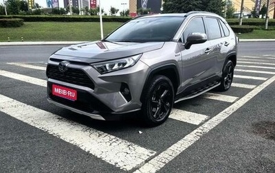 Toyota RAV4, 2021 год, 3 130 000 рублей, 1 фотография