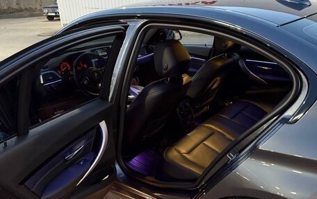 BMW 3 серия, 2018 год, 2 260 000 рублей, 19 фотография