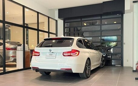 BMW 3 серия, 2019 год, 1 450 000 рублей, 6 фотография