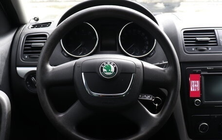 Skoda Yeti I рестайлинг, 2011 год, 597 000 рублей, 13 фотография
