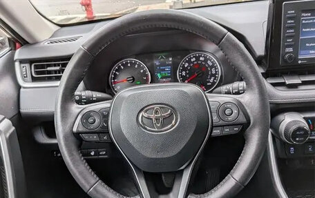 Toyota RAV4, 2020 год, 1 981 000 рублей, 13 фотография