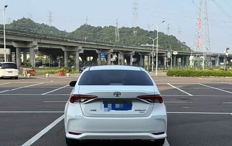 Toyota Corolla, 2023 год, 1 335 000 рублей, 8 фотография