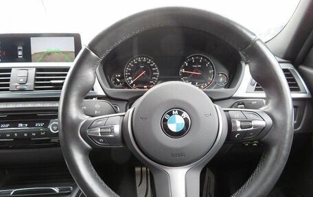 BMW 3 серия, 2017 год, 1 300 000 рублей, 16 фотография