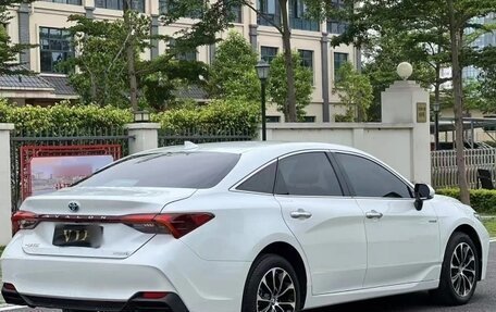 Toyota Avalon, 2022 год, 2 630 000 рублей, 3 фотография