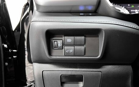 Toyota Highlander, 2022 год, 3 380 000 рублей, 15 фотография