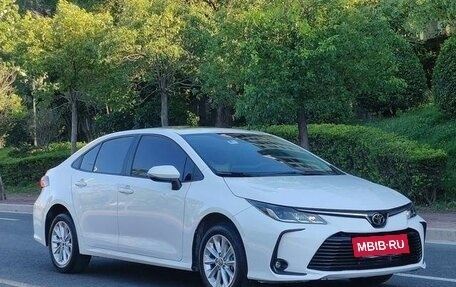 Toyota Corolla, 2022 год, 1 590 000 рублей, 3 фотография