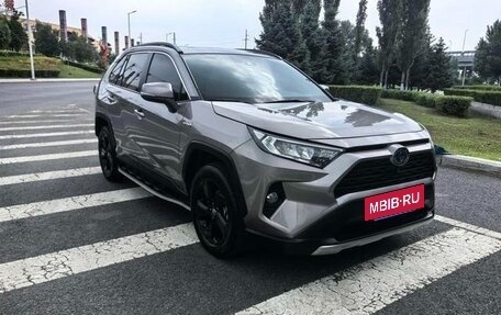 Toyota RAV4, 2021 год, 3 130 000 рублей, 3 фотография